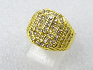 クリスタル　指輪(12号)